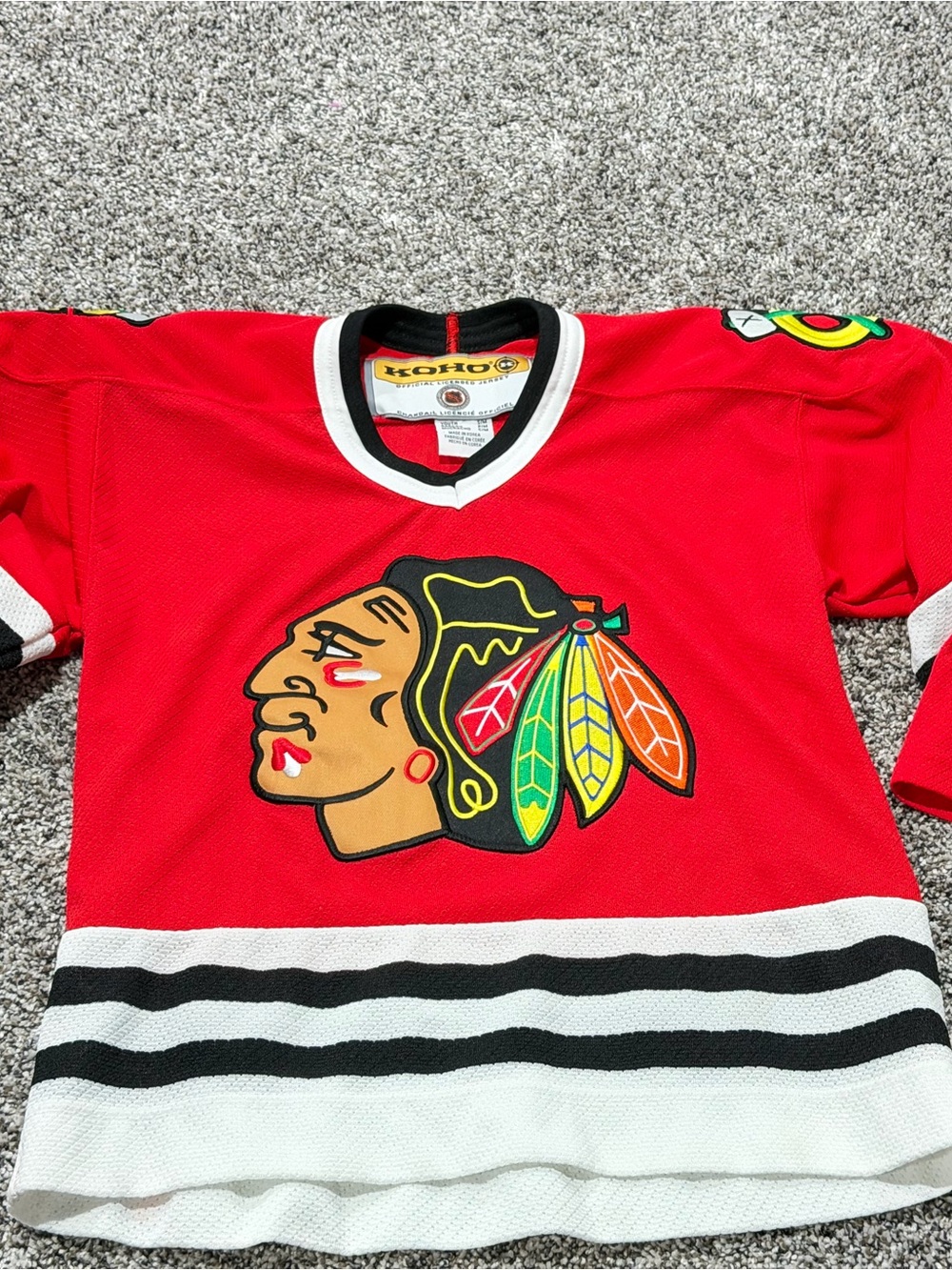 KOHO Chicago Blackhawks Red Hockey Jersey. Youth small